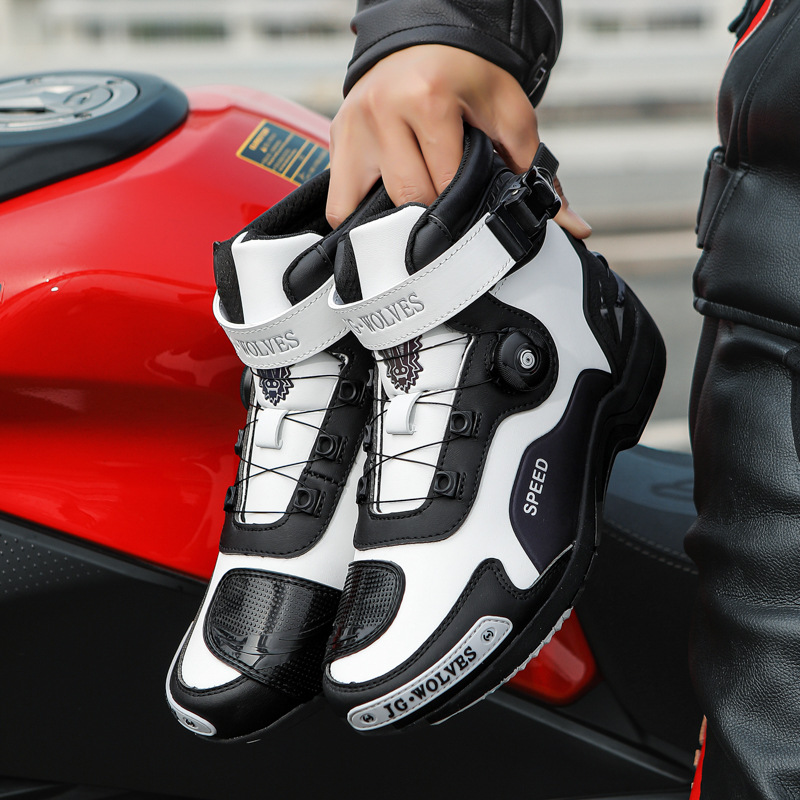 Scarpe da Ciclismo Quattro Sta - Cycling Commute Shoes recensione e prezzo